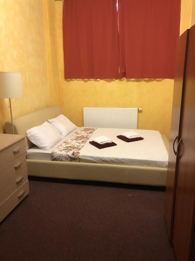 Motel Sofia Sezana Exterior photo